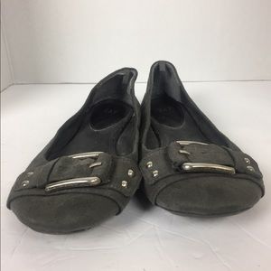 Old Navy Women’s Gray Shoe Size 8